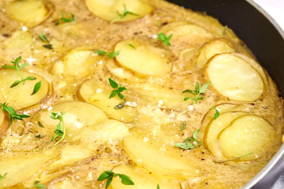 Spansk Opskrift nem spansk omelet med kartofler